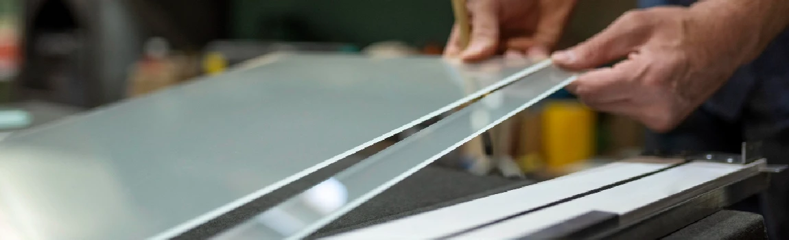 Emergency Glass Repair for Hospitality Businesses in Poinciana, FL