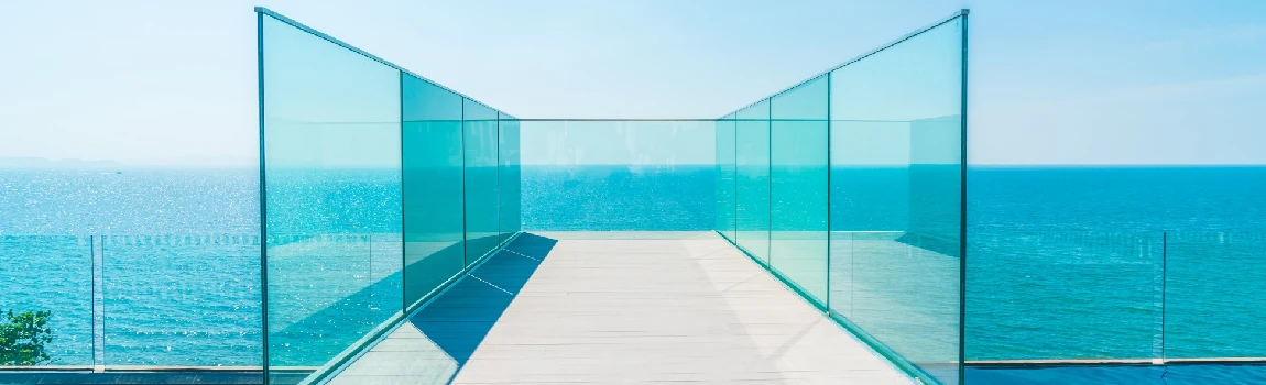 Customized Glass Pool Fence Repair Services in Poinciana, FL