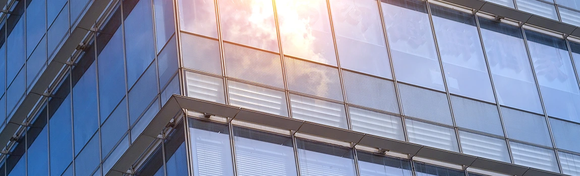 UV-Resistant Glass Experts in Poinciana, FL